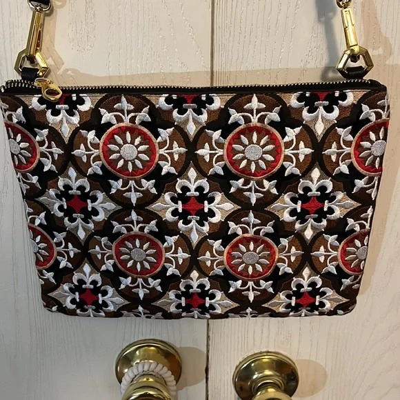 OrYany Embroidered Crossbody - Picture 4 of 9